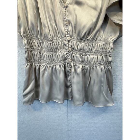 White House Black Market Silky Babydoll Button Front Top Ruching V Neck GORGEOUS - Picture 2 of 9